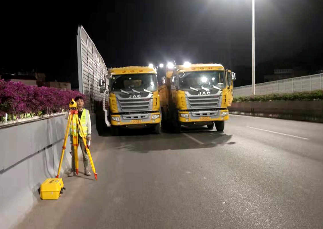 漢溪大道荷載試驗(yàn)